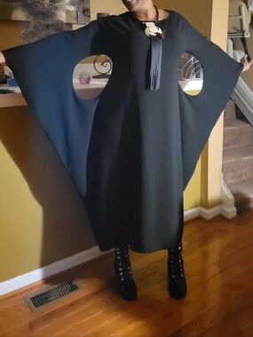 Black Women's Batwing Sleeve Dress